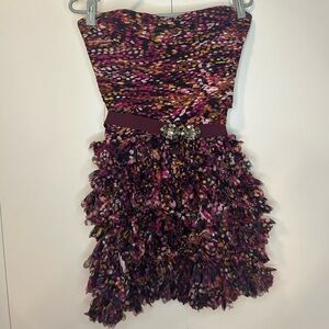 BCBG MAXAZRIA Pink cocktail dress with a belt Size 2